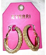 earrings   Everri NEW  Gold tone long oval shaped hoop - $302.61 MXN
