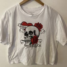 Gothic Skull Roses Women’s Crop T-shirt Skull Flower T-shirt Size XL - $8.59