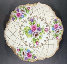 ARCO Fine Quality China 8&quot; Plate Floral with Gold Net and Trim Display Dish - $13.40