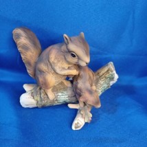 1980&#39;s Homco Masterpiece 2 Squirrels on Log Figurine Woodland Critters S... - $23.36