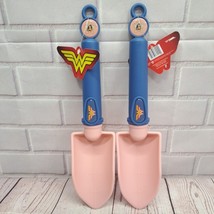Wonder Woman Pink Gardening Trowel Scooper, 2pc Lot - €10,94 EUR