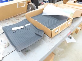 GM 84708367 All Weather Floor Mat Kit Bowtie Logo FRONT General Motors - $89.98