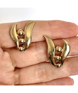 Vintage Monet Patented Abstract Swirl Balls Gold Tone Clip On Earrings - £15.69 GBP