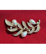 rhinestone pearl brooch Vintage Lot J73 - $14.01
