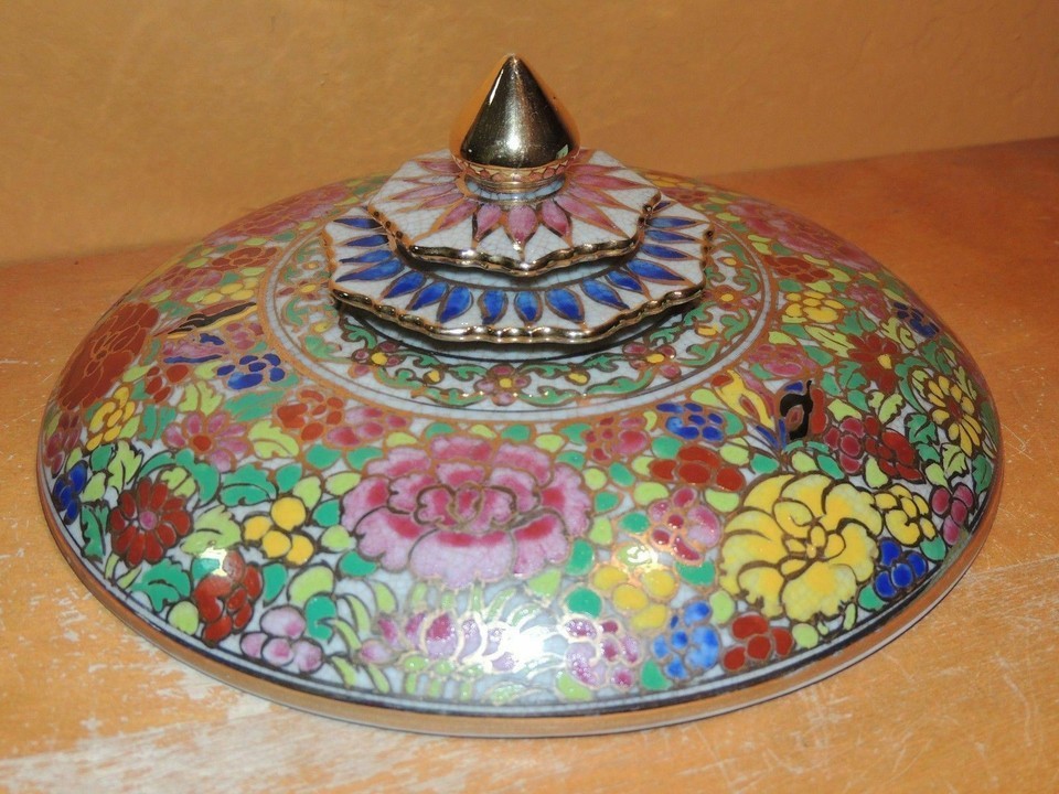 Chinese Crackle 8" Covered Dish 19th 20th gold highights Antique Bencharong Styl Item image 9