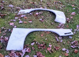 2x Aftermarket LH RH White Plastic Fenders for Monza 2+2 Spyder For Repaint Used - £281.43 GBP