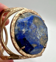 Ann Taylor Bracelet Hammered Gold Tone Cuff Large 2&quot; Lapis Lazuli Gem Cu... - £38.91 GBP