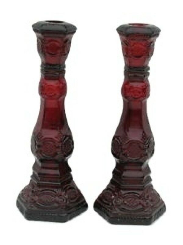 PAIR CANDLESTICKS NEW IN THE BOX AVON CAPE COD RUBY RED TALL - $39.59