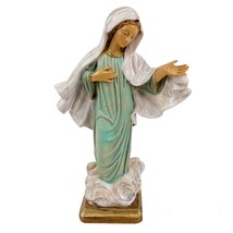 Vintage Mary Our Lady of Medjugorje Figurine Resin S58 Italy  - £28.13 GBP