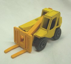 Vintage 1977 MATCHBOX Lesney Superfast #48 SAMBRON JACKLIFTS Construction - $14.85
