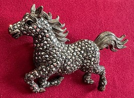Horse Stallion Brooch Off Park Collection Swarovski Crystals - $76.44