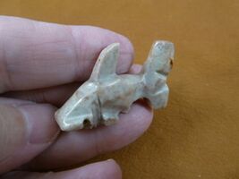 (Y-SHA-HA-1) gray white red Hammerhead SHARK stone SOAPSTONE figurine PERU - €7,66 EUR