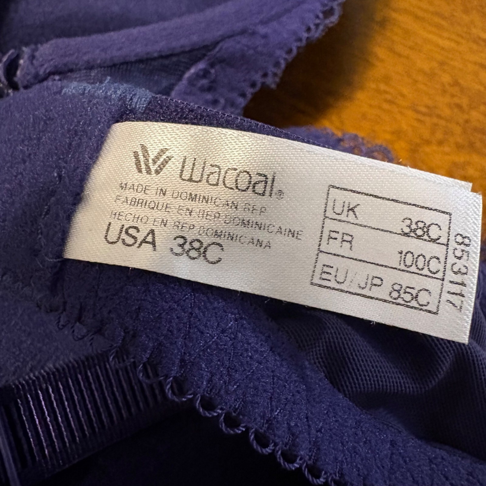 Wacoal 853117 La Femme Underwire T-Shirt Bra Navy Blue 38C Item image 3
