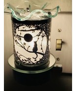 Fragrance Wall Plug-In Lamp Tart Oil Warmer Beautiful Cat Chrome with Di... - $28.07 CAD