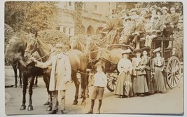 RPPC Horse Drawn Stage Coach Lovey Ladies Large Crowd Of Victorians Postcard O27 - £35.35 GBP
