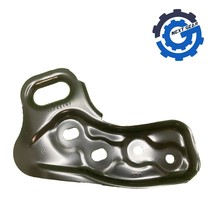 New OEM Mopar Crossmember Bracket Left for 2012-2016 Dodge Dart 68243407AA - $927.15 MXN