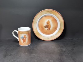 Disneys Pooh’s Garden Mugs And Plate  So Warm The Sun That Fills A Garde... - $421.30 MXN