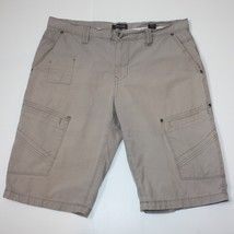 RW &amp; Co. Men&#39;s Gray Shorts size 34 - £5.58 GBP