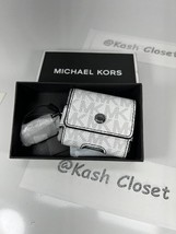 Michael Kors MK Expandable Earbud Case - Bright White - £22.93 GBP