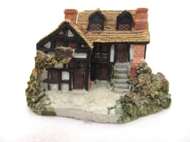 Vintage Miniature House - Cuggly Wugglies Collection by EPL - £15.50 GBP
