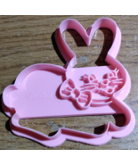 Wilton Vintage Cookie Cutter - Bunny Rabbit w/ Bow Easter Child Party Farm - £1.38 GBP