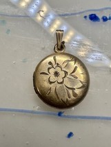 Vintage Floral Photo Locket flower Pendant 1/2 12KGF - £37.41 GBP