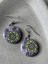 Blue &amp; White Paisley w Green Flower Lightweight Round Disk Dangle Earrings for  - £9.00 GBP