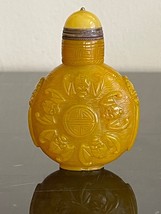 Superb Chinese Yellow Peking Glass Carved Longevity &amp; Bats Snuff Bottle - £467.09 GBP