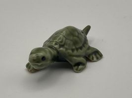 Vintage Hagen Renaker porcelain turtle reptile green collectible 2&quot; - $147.90 MXN