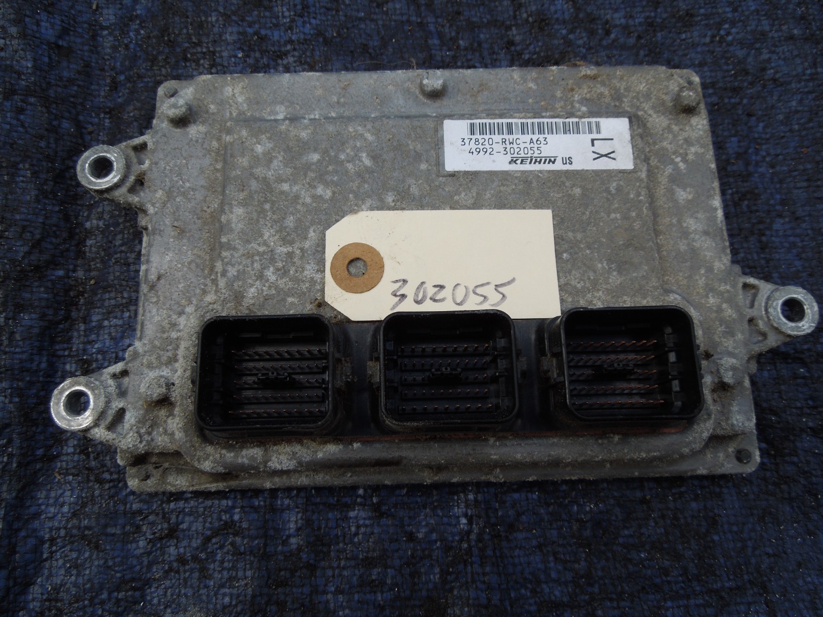 Full-size item image
