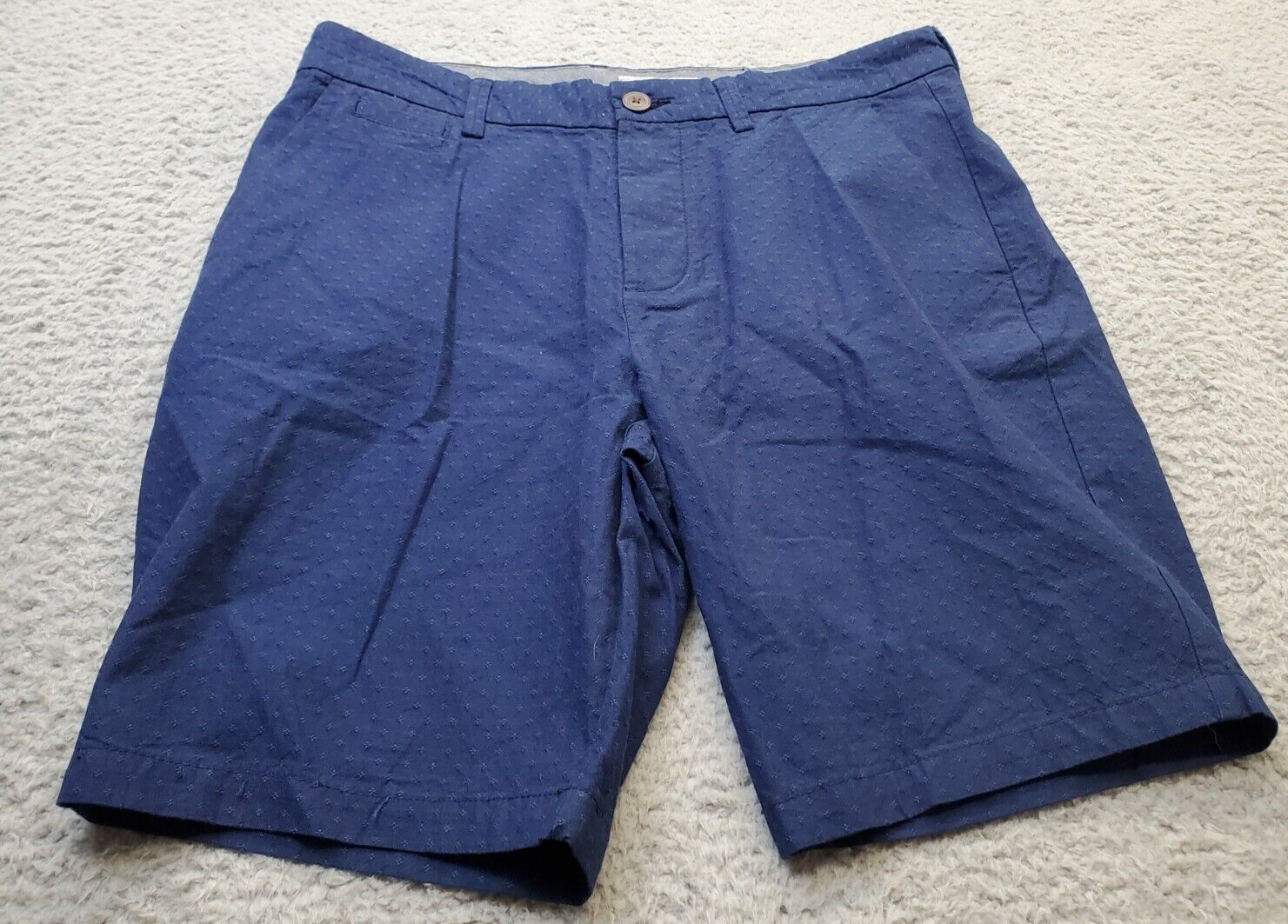 Redwood Creek Shorts Men&#39;s Size 34 Blue Cotton Mid Rise Flat Front Butto... - $13.99