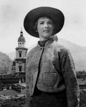 The Sound of Music Julie Andrews pose in hat and jacket in Vienna 8x10 Photo - £8.45 GBP
