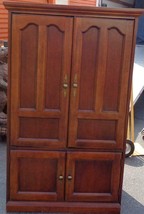 Lovely Wood Veneer Converted Television Armoire – Gdc – Lovely Finish – Nice - £156.60 GBP