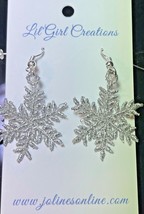 Earrings Snowflake Lace Silver Metallic Drop Dangle Wire Winter Christmas NEW - £12.04 GBP