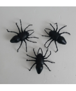 1995 Goosebumps Shrieks and Spiders Replacement Part 3 Plastic Spiders - $6.75 CAD