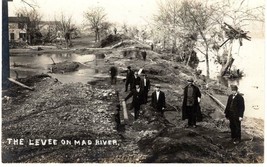 1913 Original Real Photo Post Card Dayton Ohio Flood - The Levee on Mad ... - $452.37 MXN
