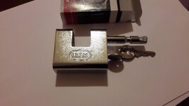 Item image 4