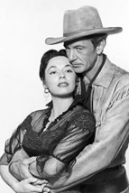 Gary Cooper and Ruth Roman in Dallas embracing Couple Western garb 24x18 Poster - £19.43 GBP
