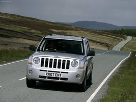 Jeep Patriot [UK] 2007 Poster 24 X 32 | 18 X 24 | 12 X 16 #CR-1411644 - £15.62 GBP+