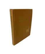 Singer Sewing Book Hardcover Vintage 1969 1st Edition 3rd Prnt Gladys Cu... - $356.94 MXN
