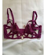 Victoria's Secret Floral Embroidered Strappy Open Cup Bra 32DD Fuschia M... - $18.80