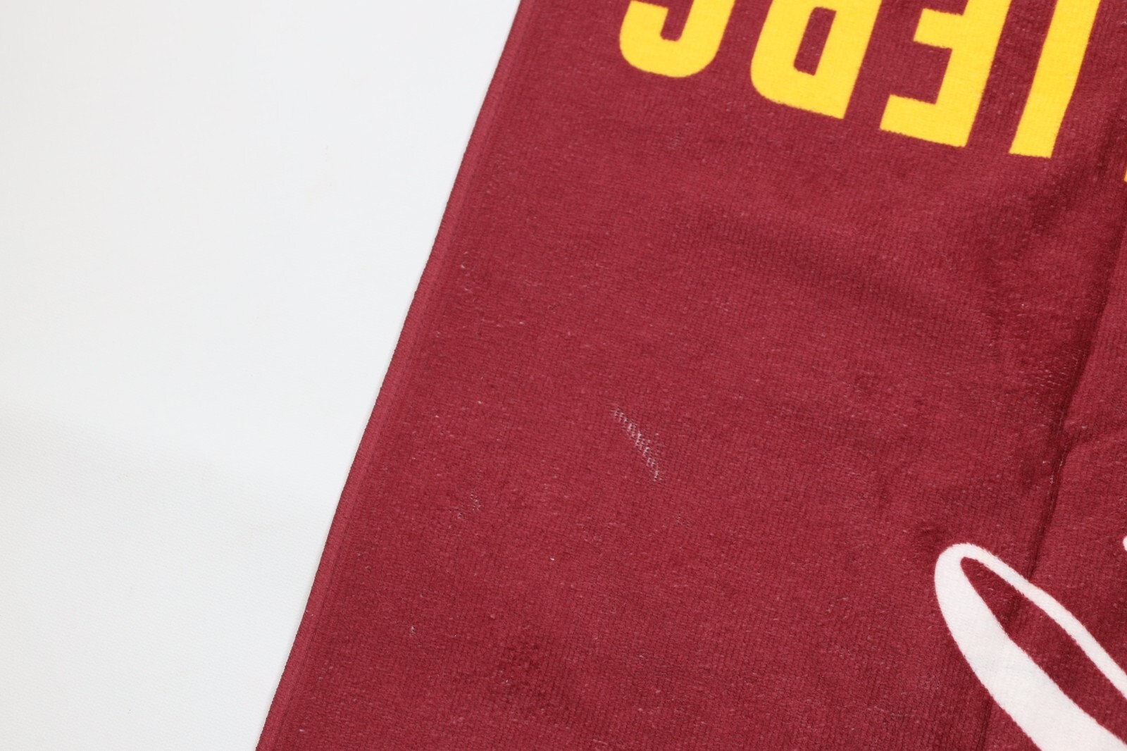 Vintage Y2K NBA Basketball 2017 NBA Finals Cleveland Cavaliers Basketball Towel Item image 5