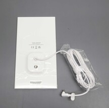 Arlo VMA3600 Solar Panel Charger for Arlo Essential Cameras - White image 4