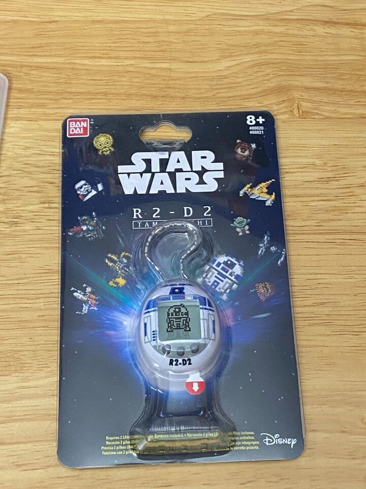 Star Wars R2-D2 Tamagotchi - Ban Dai *New/Unopened* US2 - $15.99