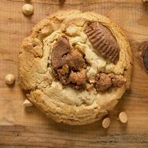 Davids Cookies Reeses Peanut Butter Chunk Cookie Dough, 4.5 Ounce -- 80 per case - £130.47 GBP