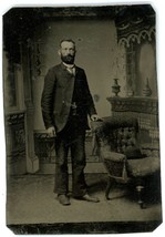CIRCA 1860&#39;S 1/6 Plate Hand Tinted TINTYPE Handsome Man With Full Beard in Suit - £14.49 GBP