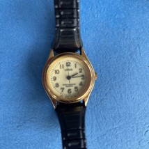 Lorus V821 0120 Gold Stretch Japan R1 Vtg Water Resistant Quartz Watch - £7.42 GBP