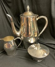 Vintage WM A ROGERS Silver Plate Creamer and Sugar Bowl with Lid - £26.81 GBP
