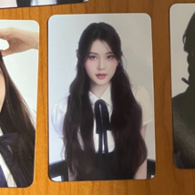 A-NA HEARTS2HEARTS Offizielle Fotokarte &quot;FOUR HEARTS CLUB&quot; Kpop Authentisch - $13.02