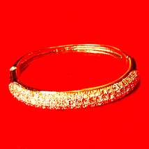 Beautiful silver vintage rhinestone clamp bracelet - £24.59 GBP